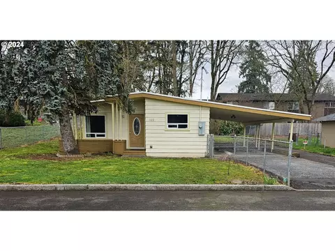 115 May Ave, Saint Helens, OR 97051