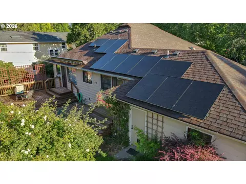 View/Area - 1052 W 10th Ave, Eugene, OR 97402 photo 1 of 1