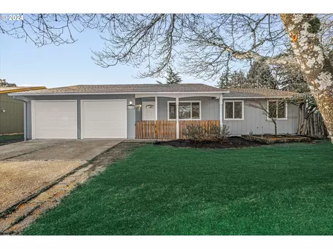 4390 SE Bowman St, Milwaukie, OR 97222