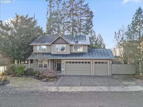 1471 NE 18th Pl, Canby, OR 97013