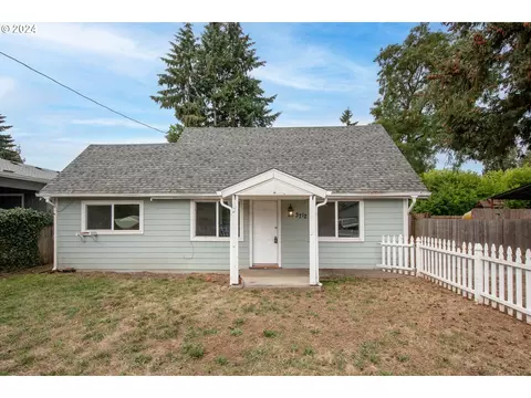 3712 R St, Vancouver, WA 98663