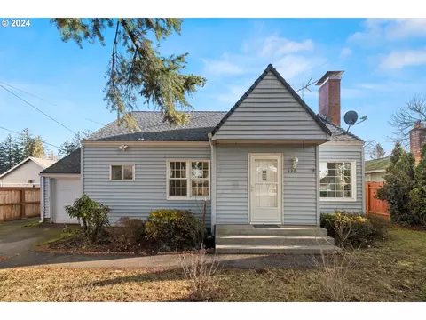 690 NW Angeline Ave, Gresham, OR 97030