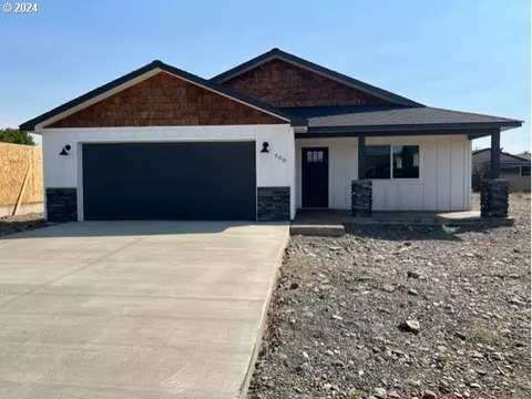 308 Lolly Ln, Dallesport, WA 98617