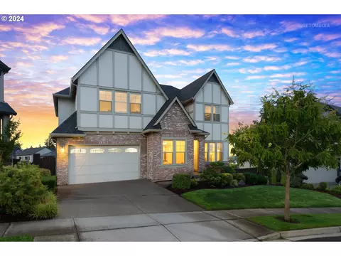 15188 SW Seine Dr, Tigard, OR 97224