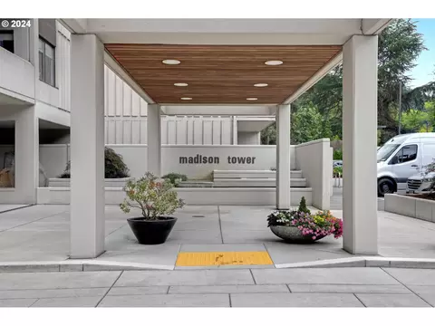 2309 SW 1st Ave #743, Portland, OR 97201