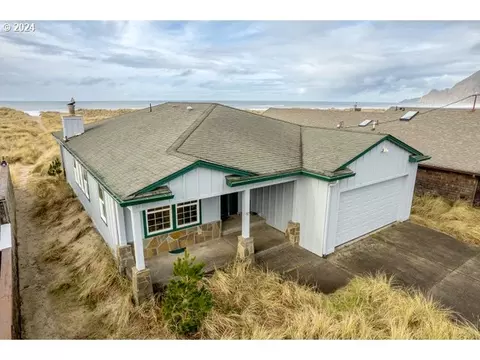 987 Beach St, Manzanita, OR 97130