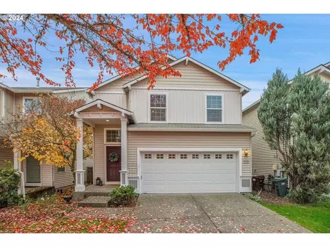 5155 NE Candlewood Pl, Hillsboro, OR 97124