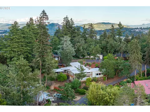 1635 Skyline Blvd, Eugene, OR 97403