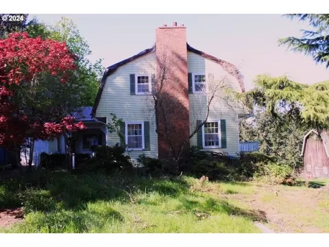 26870 SW Petes Mountain Rd, West Linn, OR 97068