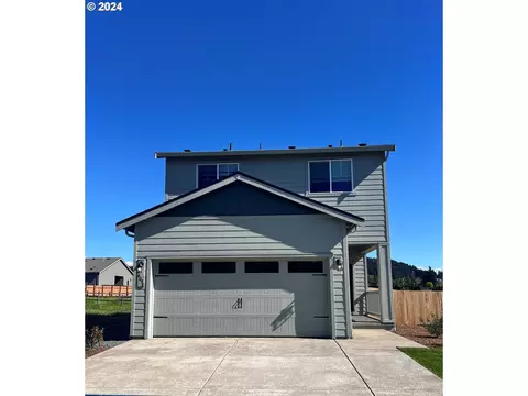 4098 SW 42nd St, Gresham, OR 97080