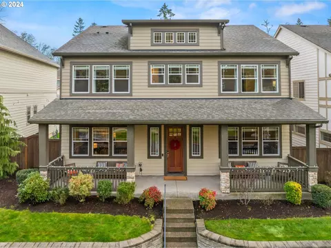 29614 SW Naples Dr, Wilsonville, OR 97070