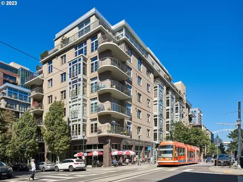 1133 NW 11th Ave #705, Portland, OR 97209