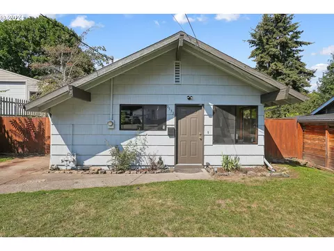 9533 N Calhoun Ave, Portland, OR 97203