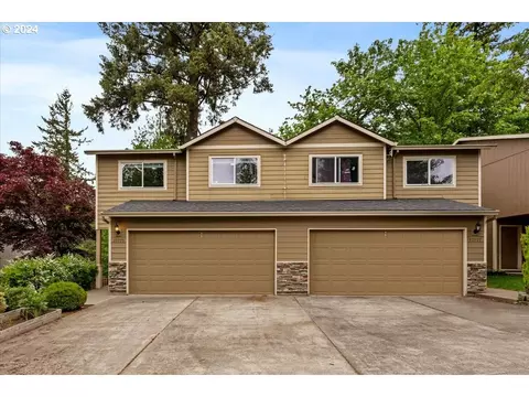 37975 Nettie Connett Dr, Sandy, OR 97055