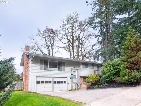 425 Kingswood Ave, Eugene, OR 97405