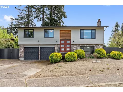 1106 NE 188th Pl, Portland, OR 97230