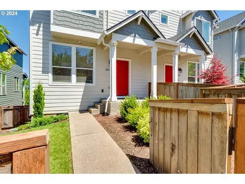 3452 Rockcress Rd, Eugene, OR 97403