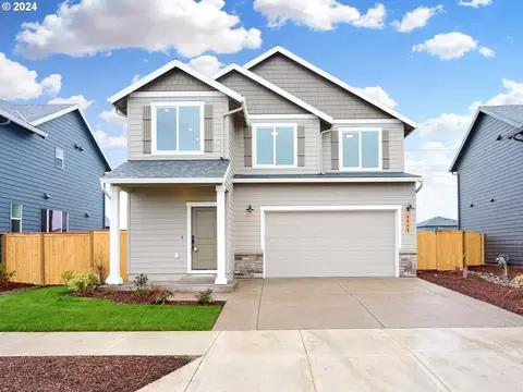 4842 Flight Ave NE, Salem, OR 97305