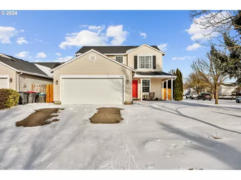 2303 SW Hannah Cir, Mcminnville, OR 97128