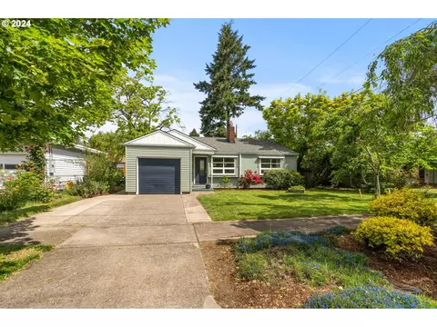5019 SE Raymond St, Portland, OR 97206