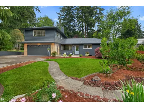 7220 SW Shady Ct, Portland, OR 97223