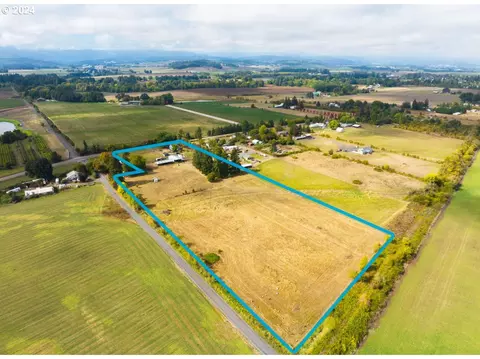 8010 Highway 47, Carlton, OR 97111