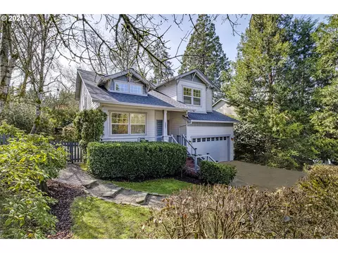 4344 SW Hume St, Portland, OR 97219
