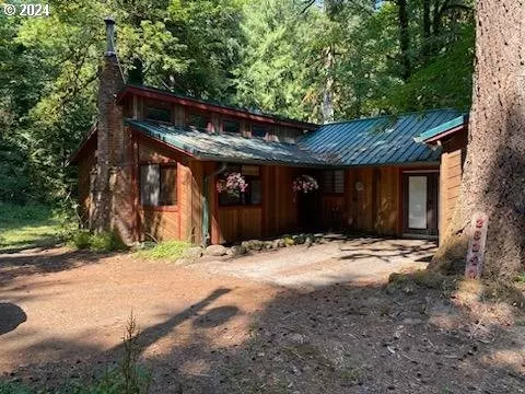 28340 E Abernethy Ln, Welches, OR 97067