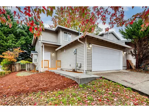 1128 W 35th Way, Vancouver, WA 98660