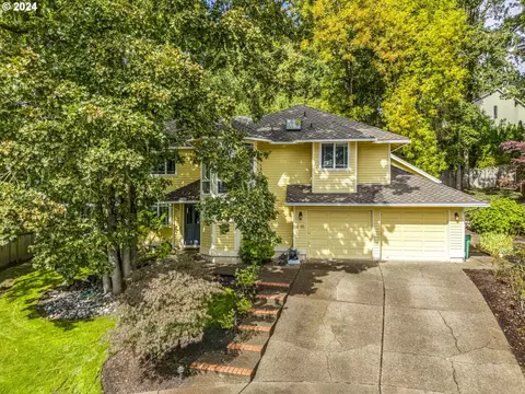 6885 SW 161st Pl, Beaverton, OR 97007