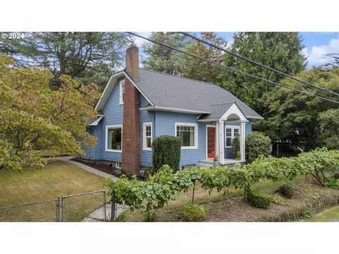 3704 SW Alice St, Portland, OR 97219