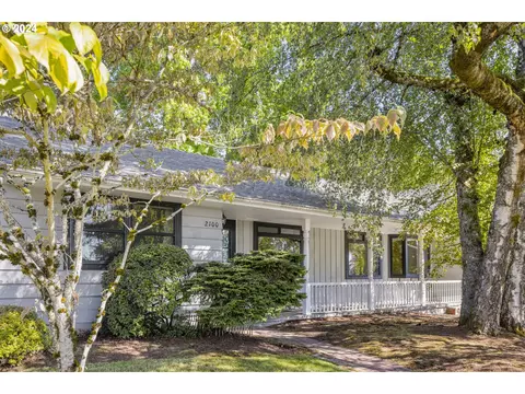 2100 SW 84th Ave, Portland, OR 97225