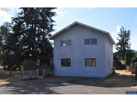 38492 Highway 228, Sweet Home, OR 97386