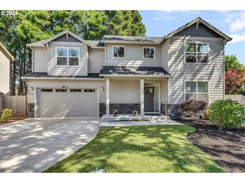 1139 NE 17th Ter, Gresham, OR 97030