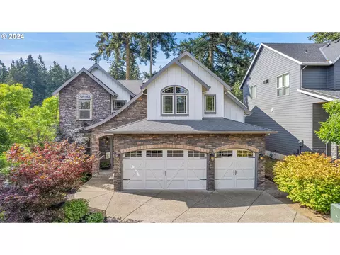 6482 Evergreen Dr, West Linn, OR 97068