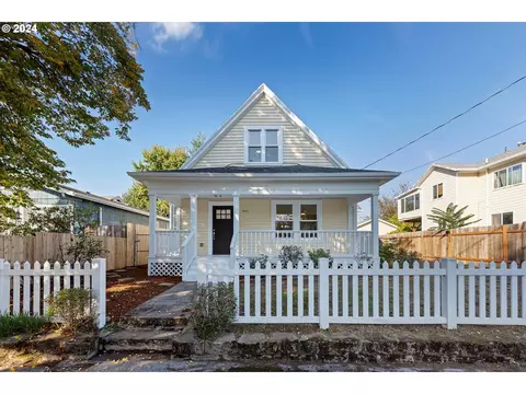 925 NE 72nd Ave, Portland, OR 97213