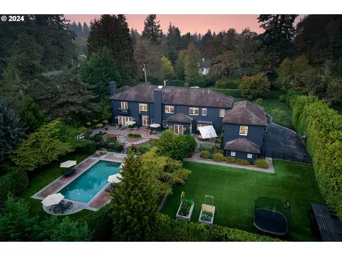 1500 S Military Rd, Portland, OR 97219