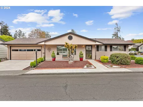 16285 SW Royalty Pkwy, Portland, OR 97224