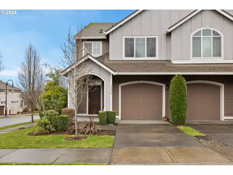 15824 SE Swift Ct, Clackamas, OR 97015