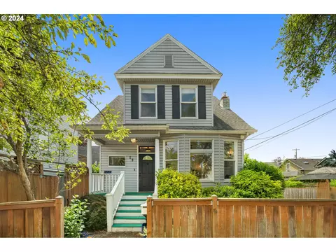 28 NE Going St, Portland, OR 97211