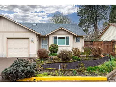 720 Red Cedar Ct, Eugene, OR 97402