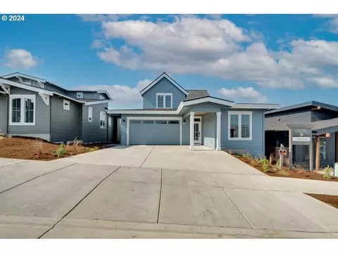422 W 21st St, The Dalles, OR 97058