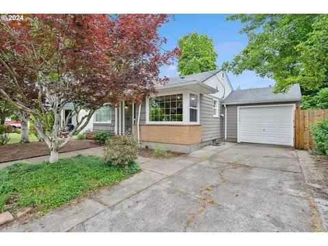 6044 SE 55th Ave, Portland, OR 97206