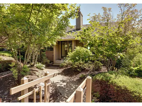 57 Condolea Ter, Lake Oswego, OR 97035
