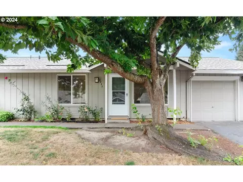 8232 SW Shenandoah Way, Tualatin, OR 97062