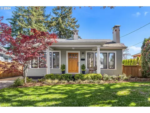 4016 NE 68th Ave, Portland, OR 97213