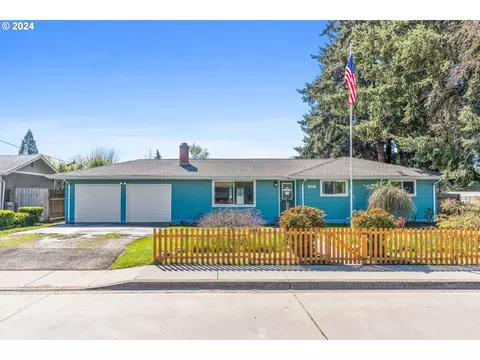 510 Hazel St, Jefferson, OR 97352