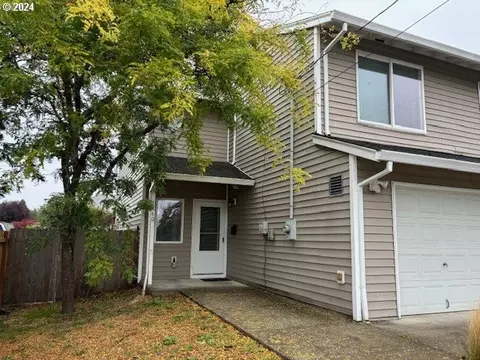 5740 SE 65th Ave, Portland, OR 97206