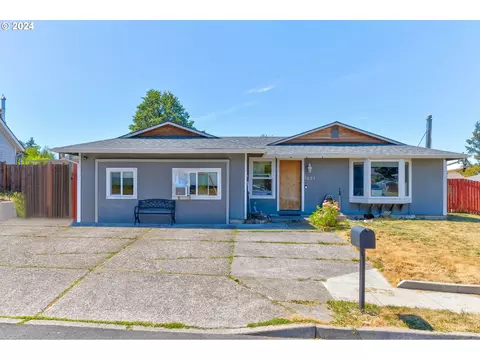 1631 SW Birdsdale Ct, Gresham, OR 97080 photo 1