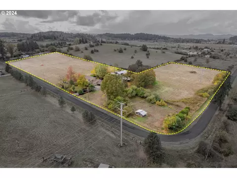28794 Hillaire St, Eugene, OR 97402